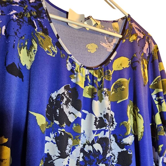 🌺blue floral short sleeved, Jacqlyn Smith, size 3X - Picture 4 of 7